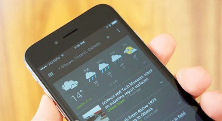 «غوغل» تطلق تطبيق الأخبار والطقس الخاص بها لنظام تشغيل iOS