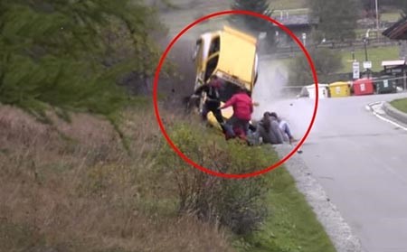 بالفيديو.. كيف نجا المتفرجون من هذا الحادث المروع في رالي ايطاليا