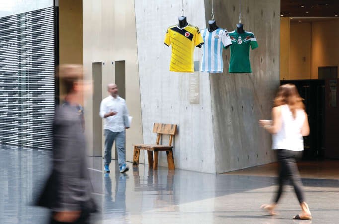 هل تصمد «Adidas» أمام نمو «Nike» القوي؟