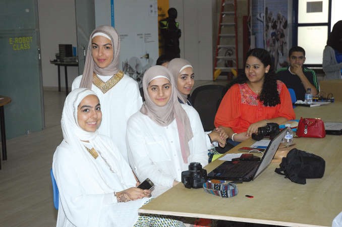 عدد من المشاركات 