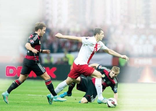 سقوط تاريخي لبطل العالم في تصفيات كأس أوروبا