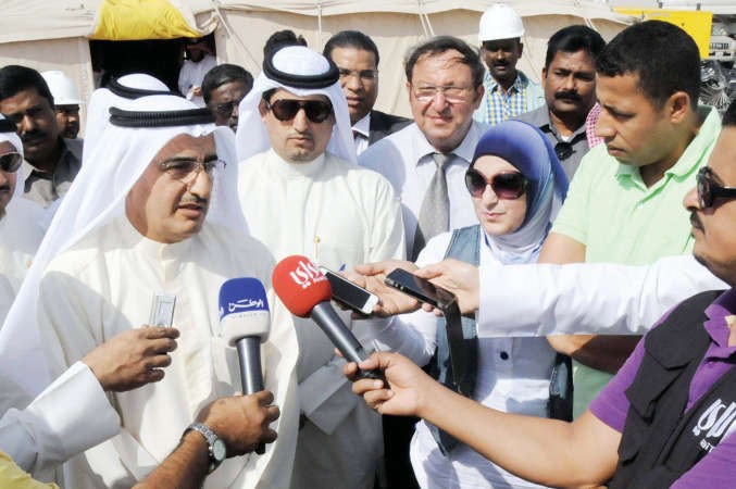 الابراهيم متحدثا الى وسائل الاعلام	 محمد خلوصي﻿