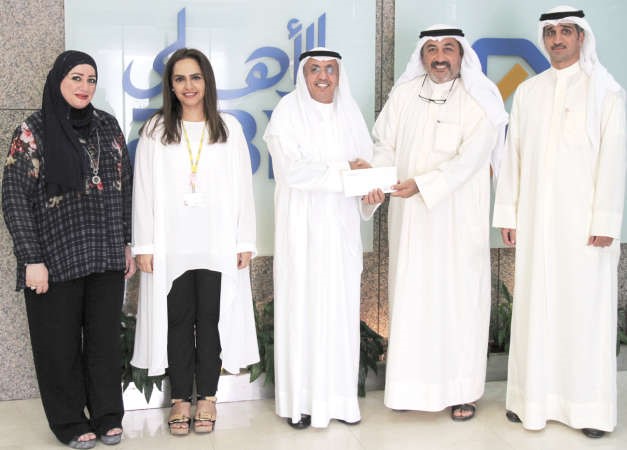 فوزي الثنيان يقدم الدعم الى برنامج خير سفير﻿