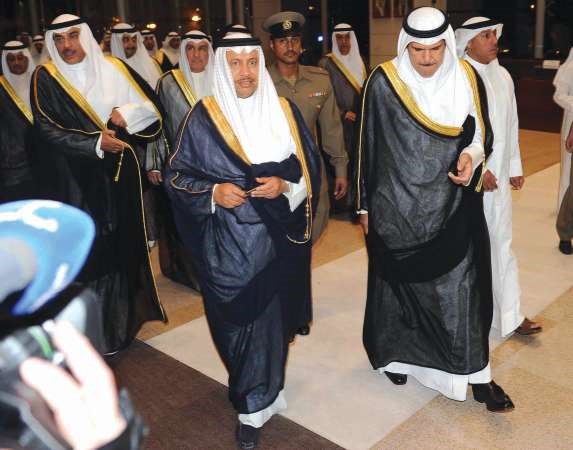 سمو الشيخ جابر المبارك والشيخ صباح الخالد والشيخ سلمان الحمود ﻿