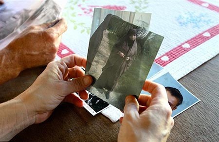 بالفيديو والصور.. فتاة يهودية تنضم لصفوف «داعش»