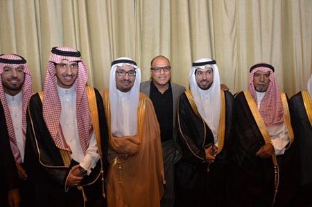 الزميل وليد عنتر يبارك للسدحان زواج ابنه
