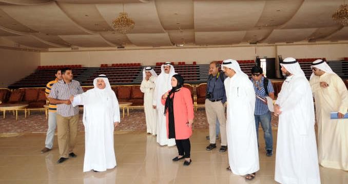 نبيلة الخليل والمستشار محمد ضيف الله شرار يتفقدان مبنى الموروث الشعبي﻿