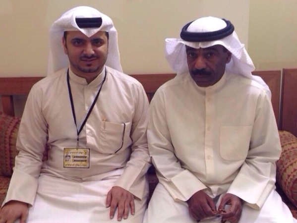 النجم السابق عبدالعزيز حسن مع عضو ديوان قدساوي محمد عون﻿