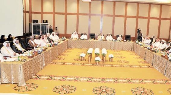 ﻿جانب من الاجتماع التاسع للجنة الدائمة لمسؤولي ادارات التشريع بدول الخليج 	احمد علي﻿