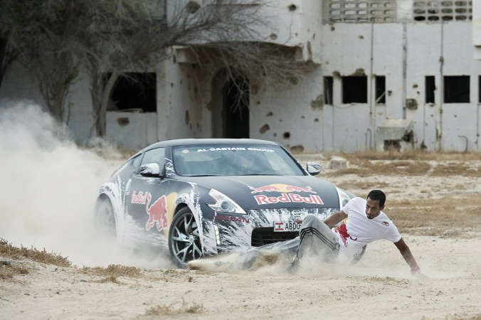 العطار يتحدى سيارة فغالي
