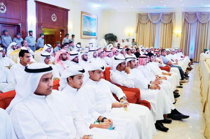 صورة جماعية لخريجي الدورة 