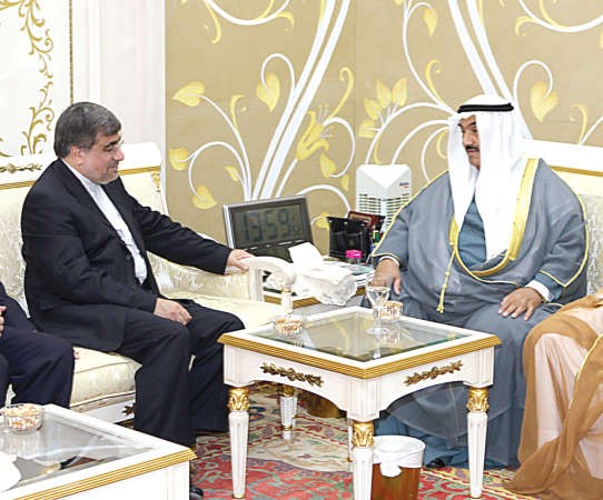 سمو الشيخ ناصر المحمد مستقبلا وزير الثقافة الايراني 