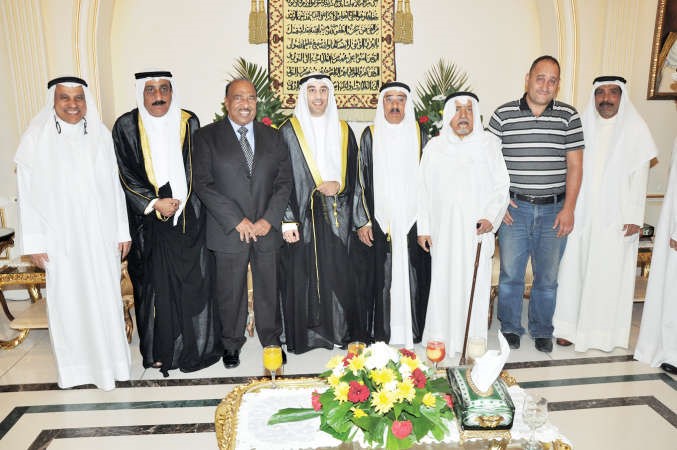 خالد الحربان وعدد من المهنئين﻿