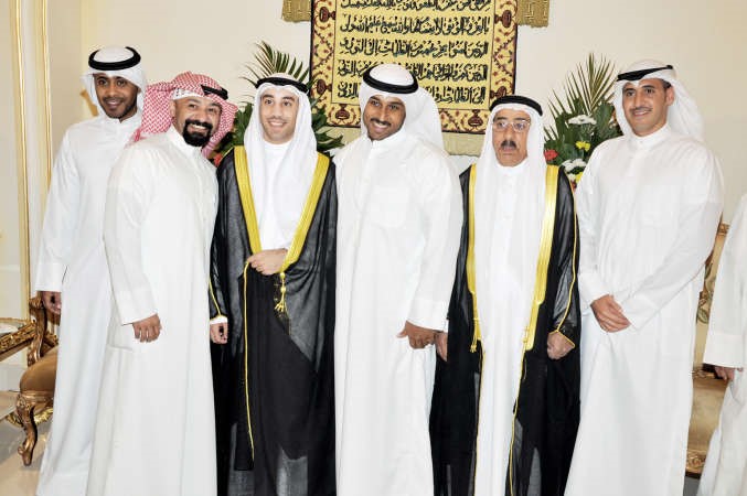 تهنئة للمعرس علي القلاف من الاصدقاء﻿