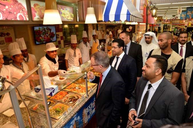 جولة داخل المهرجان ﻿