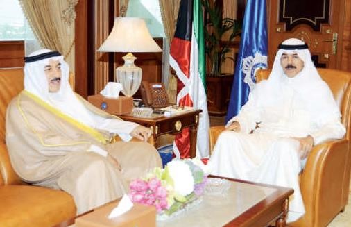 الشيخ محمد الخالد مستقبلا محافظ الجهراء﻿