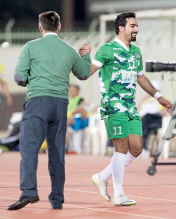 الصربي بوريس بونياك يمنح اللاعبين اجازة بعد الفوز على الساحل