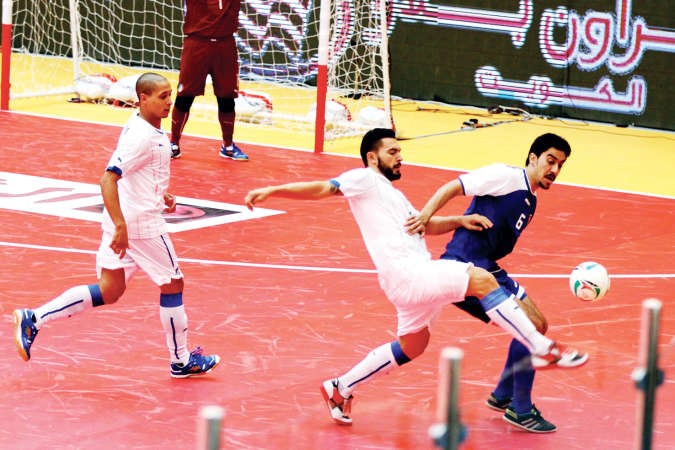 السامبا أمام التانغو والتشيك يتحدى الآزوري في «الصالات»