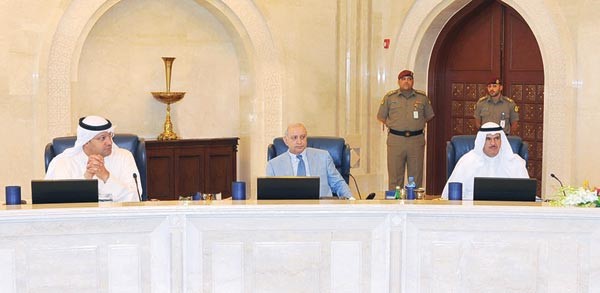 الشيخ سلمان الحمود ودبدر العيسى ودعلي العبيدي