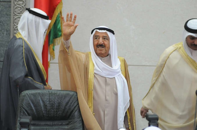 الأمير: الواجب الإنساني العالمي لن يكون على حساب الواجب الأهم في إسعاد شعبنا والارتقاء بمستوى معيشته