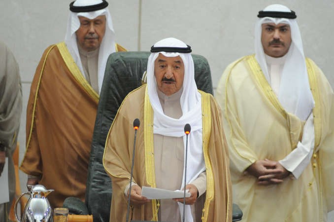 صاحب السمو الامير الشيخ صباح الاحمد اثناء القائه النطق السامي