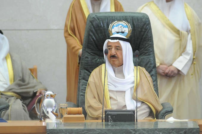 الأمير: الواجب الإنساني العالمي لن يكون على حساب الواجب الأهم في إسعاد شعبنا والارتقاء بمستوى معيشته