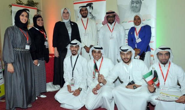 كوثر الجوعان متوسطة فريق عمل اللجنة المنظمة للمؤتمر 