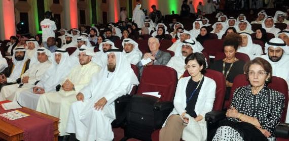 الشيخة الزين الصباح ومحمد العواش ومها البرجس ويوسف الياسين في مقدمة الحضور قاسم باشا 