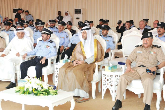 وزير الدولة لشؤون مجلس الوزراء الشيخ محمد العبدالله خلال عرض الرجل الحراري﻿