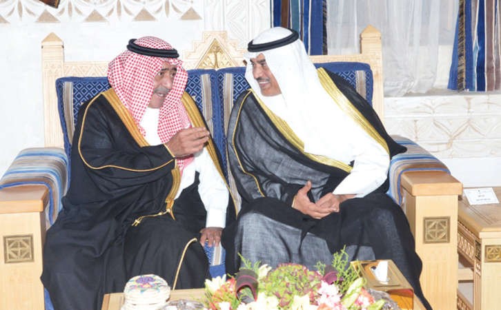 صاحب السمو الملكي الامير مقرن بن عبدالعزيز والشيخ صباح الخالد