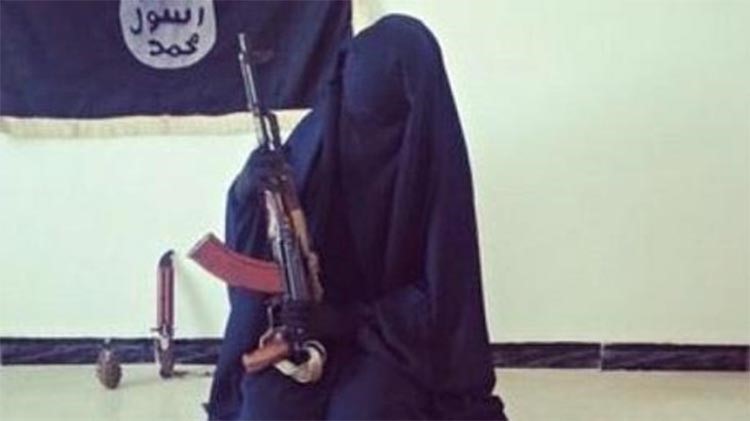فتاة يهودية تحارب مع "داعش" تثير رعب إسرائيل