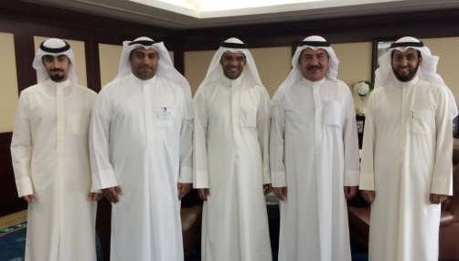المستشار صلاح المسعد مستقبلا متعب العتيبي ووفد جمعية المعلمين﻿