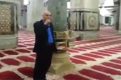 بالفيديو.. المسجد الأقصى خاو إلا من مؤذنه