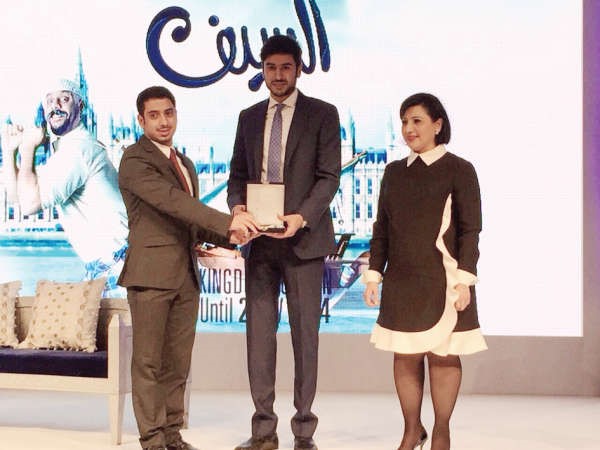 جانب من التكريم خلال المؤتمر﻿