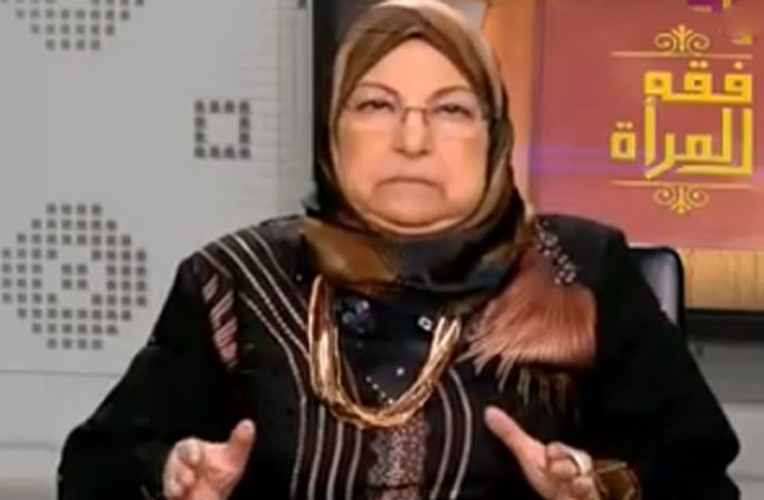 بالفيديو.. داعية مصرية: يجوز للمرأة عدم مصارحة زوجها بعلاقاتها العاطفية 