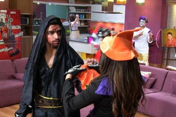 بالفيديو والصور.. هكذا أحتفل طلاب ستار أكاديمي بـ"الهالوين"
