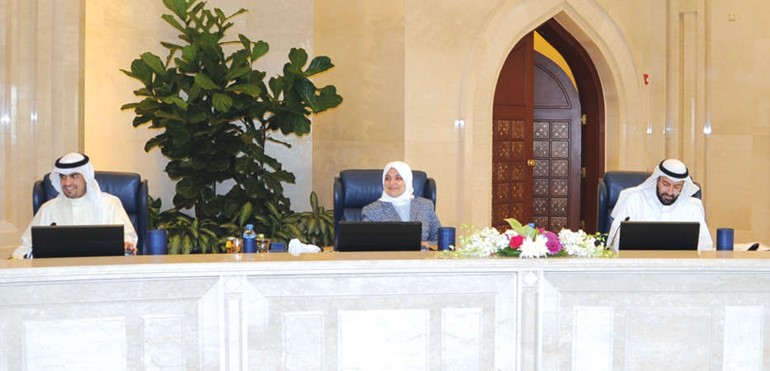 دعلي العمير وهند الصبيح﻿