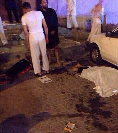 بالفيديو والصور.. الامن السعودي يلقي القبض على قاتلي 5 اشخاص امام حسينية في الأحساء