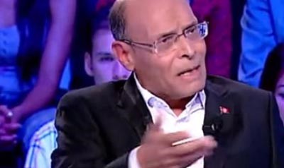 بالفيديو.. الرئيس التونسي يحرج مذيعاً على الهواء: احترم لغتك