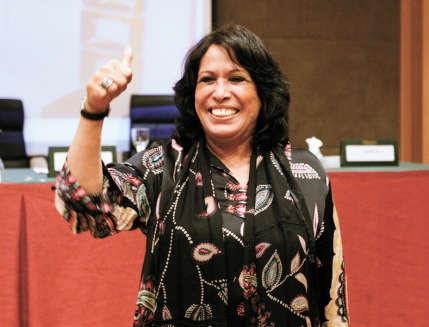 الفنانة القديرة حياة الفهد