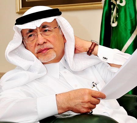 أمر ملكي بإعفاء وزير الثقافة والإعلام السعودي من منصبه بناء على طلبه 