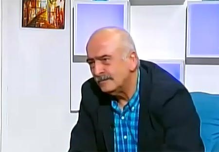 بالفيديو.. سلوم حداد يبكي على الهواء: قيادتنا رحيمة ومو قيادة سفاحة