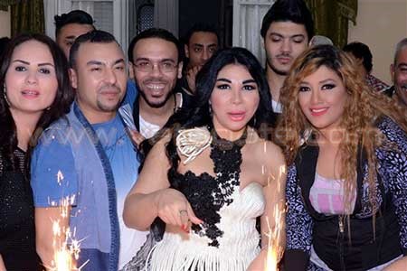 بالصور.. غادة إبراهيم تحتفل بعيد ميلادها