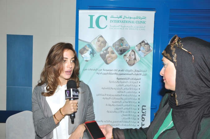 اخصائية التغذية ليليان زهر تتحدث للزميلة حنان عبدالمعبود