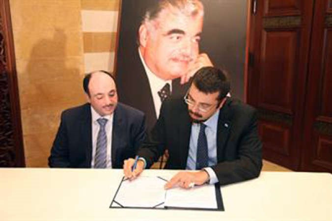 احمد الحريري ونواف الدبوس خلال الاحتفالية ﻿
