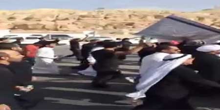 بالفيديو مسيرة.. "إخوان سنة وشيعة" في السعودية