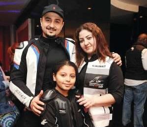 سوزي البحيري وزوجها محمد وهيب وابنتهما لوجين﻿