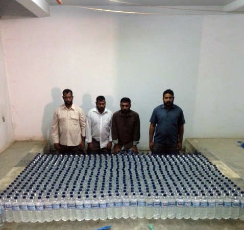  الخمور المحلية وخلفها الاسيويون الاربعة 