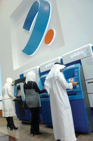 «برقان»: أجهزة الإيداع النقدي تستقبل العملة الجديدة