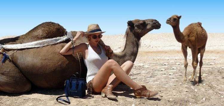 بالصور.. شابة لبنانية - مصرية - سويسرية ملكة الموضة على إنستغرام